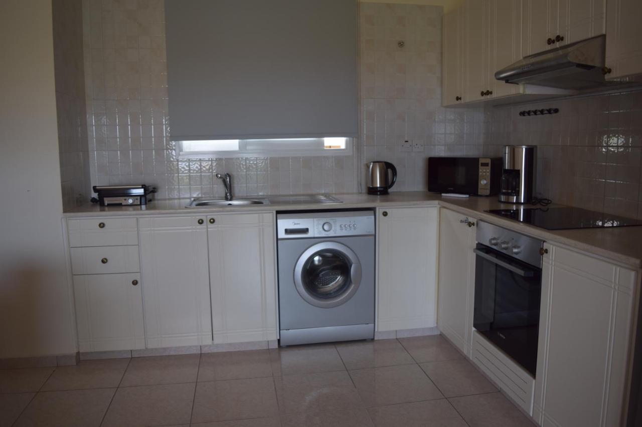 Eden Heights Sea View Apartment 203 - By Imh Travel & Tours Paphos Extérieur photo
