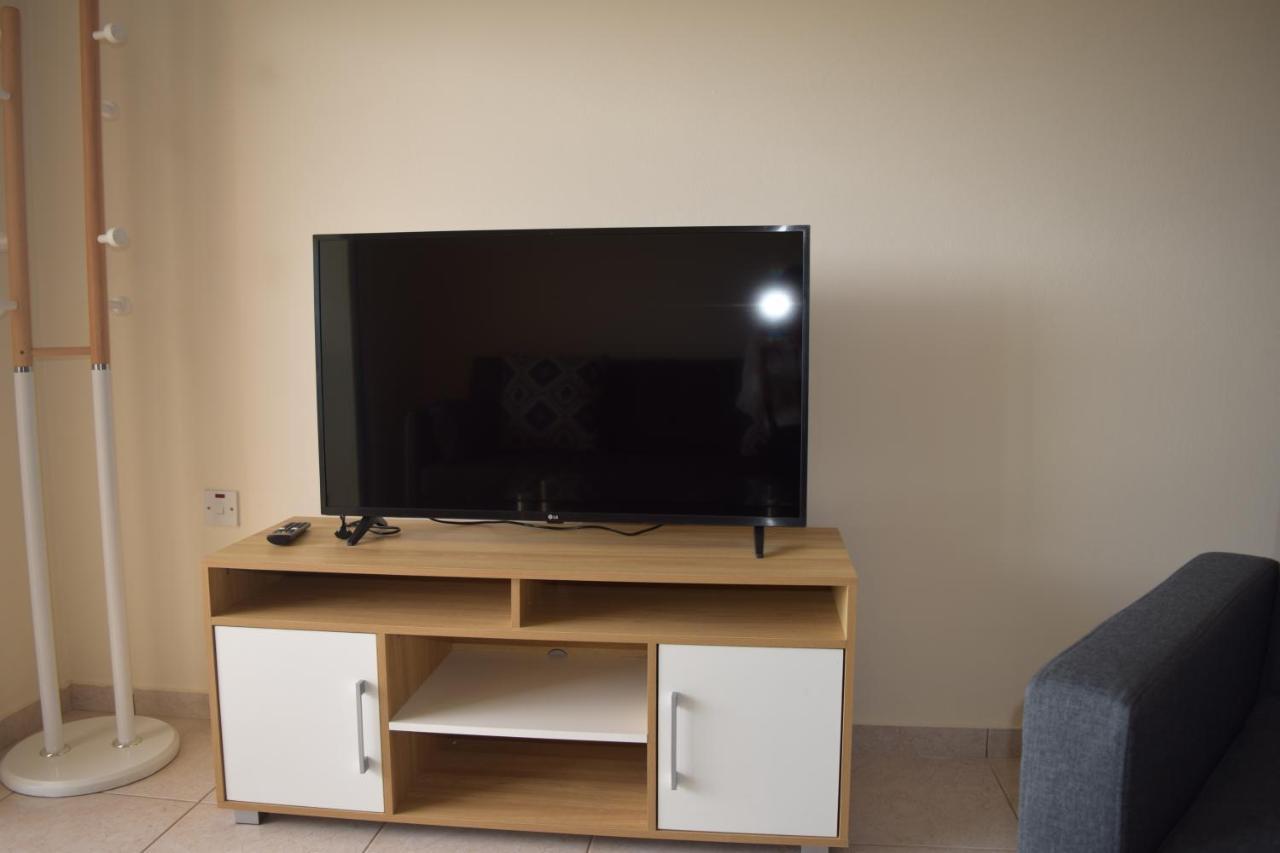 Eden Heights Sea View Apartment 203 - By Imh Travel & Tours Paphos Extérieur photo